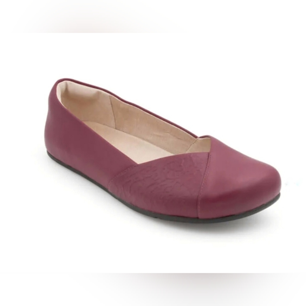 Xero Phoenix Leather - Women's Dressy Flat Size 8.5 In Rasberry
